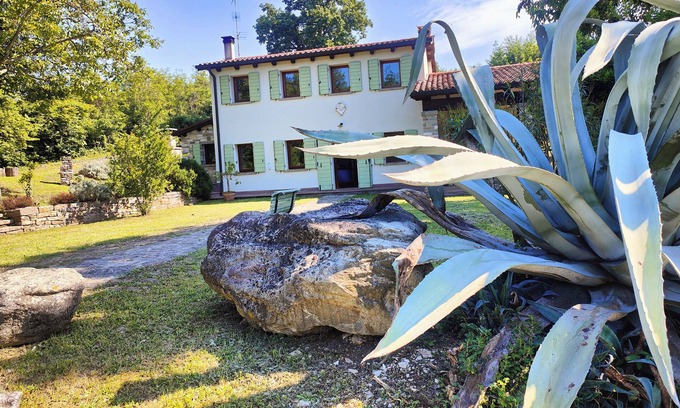 Luvigliano House | The House on the Mount - Euganean Hills Regional Park -