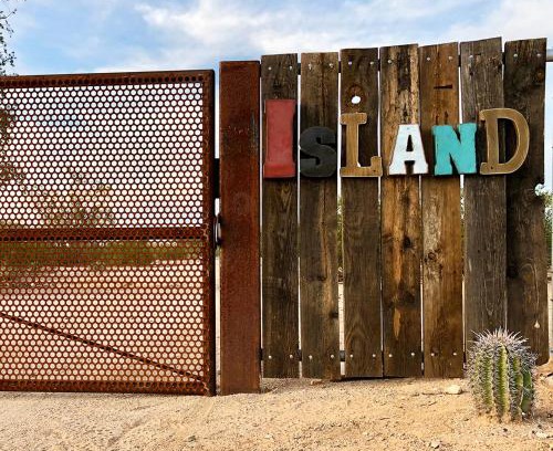 Picture Rocks House | The Island in Tucson