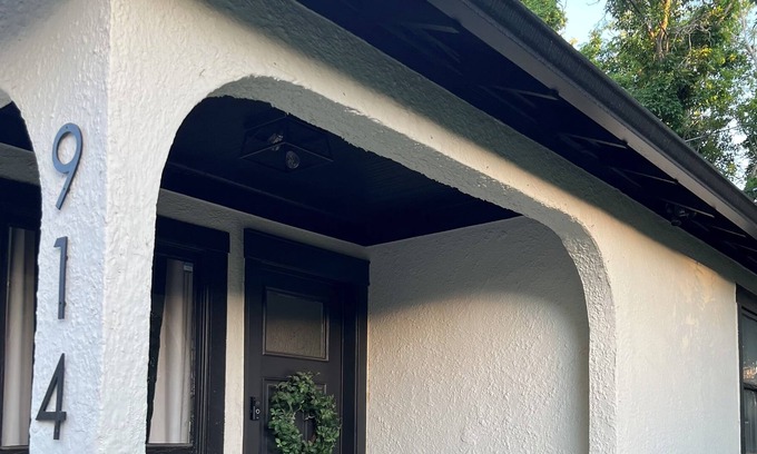 East Central Cabin | The Ivy League Cottage