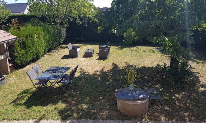 Sully-sur-Loire House | The J.Ferry. Cosy renovated house with enclosed garden