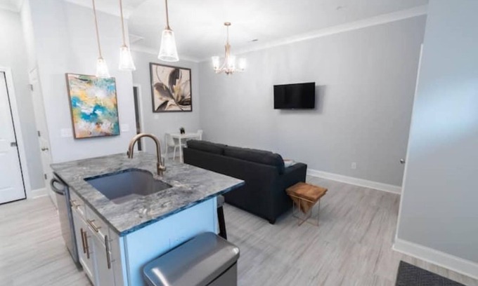 Belle Mina Apartment | The Kennedy Suite D