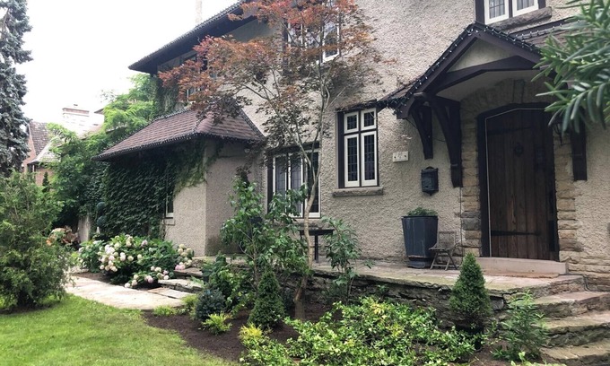 The Kingsway House | The Kingsway Getaway
