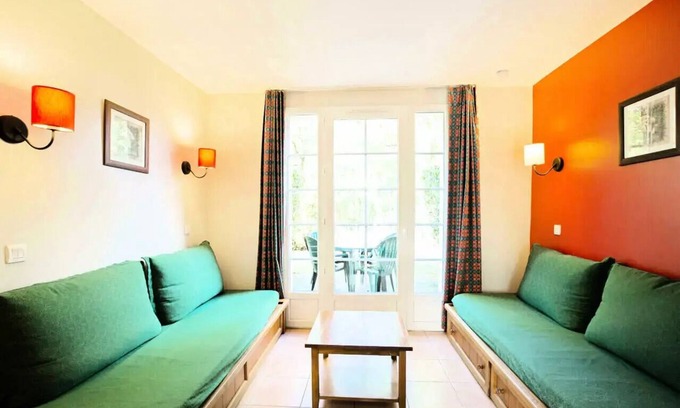 Monflanquin Apartment | The Lake residence - maeva Home - Selection 1 bedroom apartment (5 people)