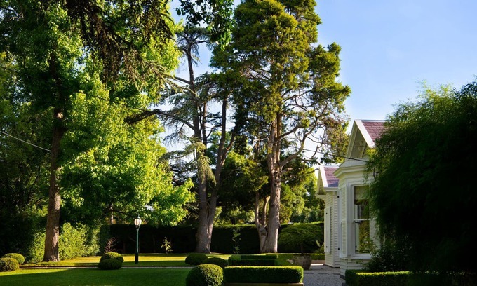 Kyneton House | The Lawns ~ Daylesford/Macedon Region