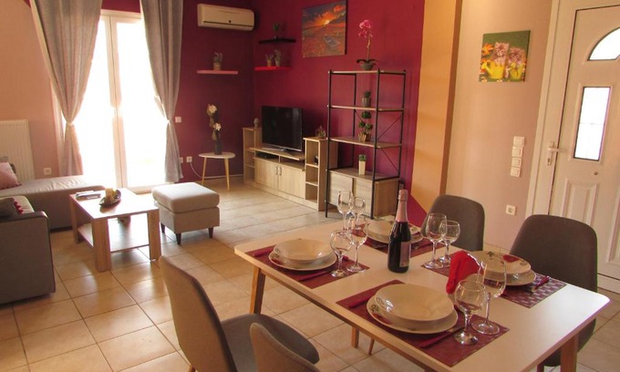 Liapades Apartment | The Lion's House