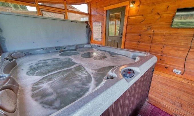 Blairsville Cabin | The Little Big Foot in Blairsville