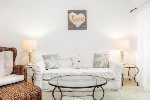 Seagrove Beach House | The Little Pearl on 30A's Eastern Lake
