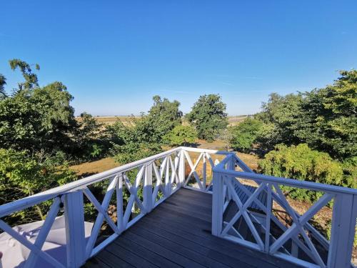 Arnager House | The 'Loft' Apartment- "Den Gule Svane" Guest House - near Rønne & Beach