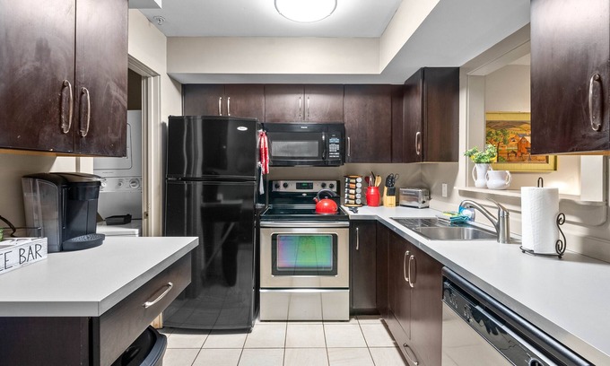 Clarksville Condo | The Lofts of Downtown (540 N 2nd St, #205)