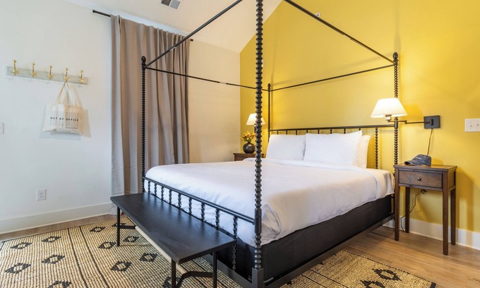 Germantown Apartment | The Magnolia #13 by AvantStay | 5 Mins to Downtown