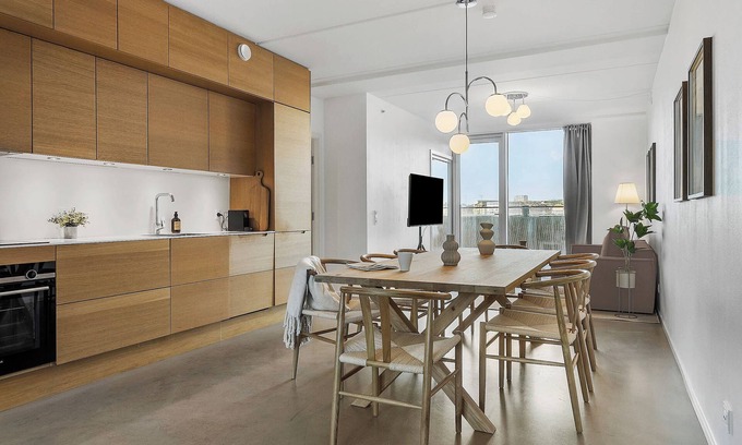 Aarhus C Apartment | The Marina Suite, Including 1x Free Private Parking Spot