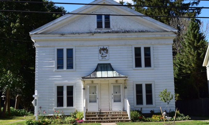 Ellicottville Apartment | The Mason House Unit B - Available for nights & weekends April-December!