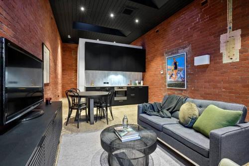 Geelong West House | The Milliner on Elizabeth