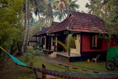 Munroe Island House | The Munroe Paradise