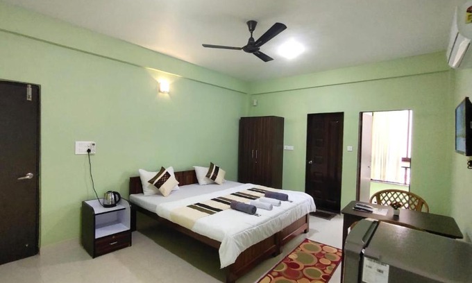 Candolim House | The Narrow Way Edward Guest House