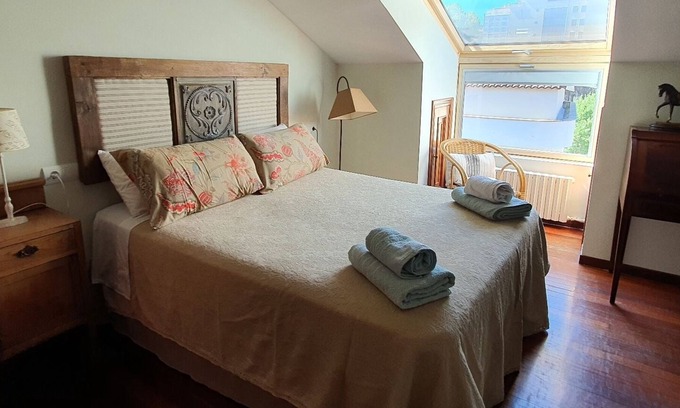Pontevedra Condo | THE NESTCentral, renovated penthouse and garage.Enabled for CELÍACOS.