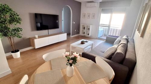 Guadalmar Apartment | The Nomads Hideout