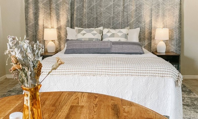 Abilene Apartment | The Nook - Cozy 1/1 Guesthouse Near ACU