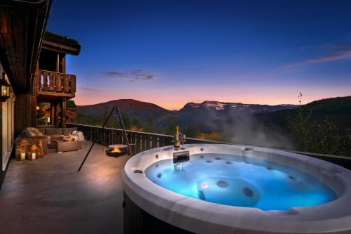 Stryn Ski Chalet | The Nordic Retreat - Stryn