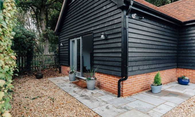 Henley House | The Oak - Brand new Countryside 2 Bedroom Annex - From 165 Per Night