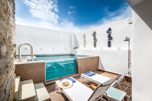 Gavrio Villa | The Old Court Council Luxury mansion by Ifigeneia