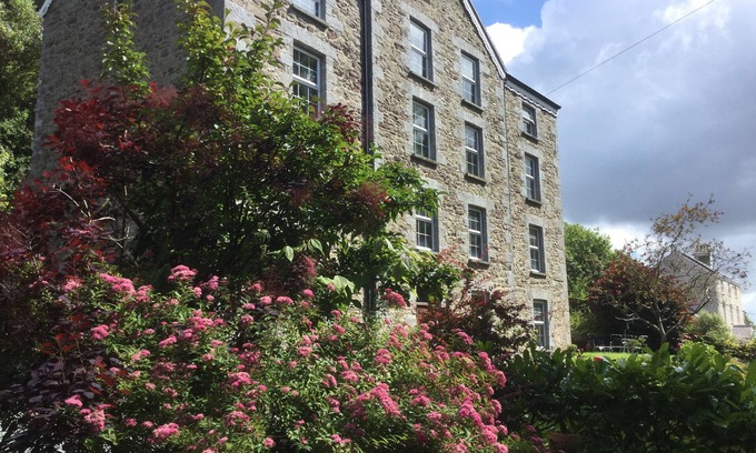 Llanstadwell Cottage | THE OLD MILL, pet friendly, character holiday cottage in Neyland