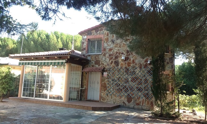 Traspinedo Cottage | THE OLIVES. ROMANTIC RURAL HOUSE IN VALLADOLID. COMPLETE HOUSE 6 PLACES