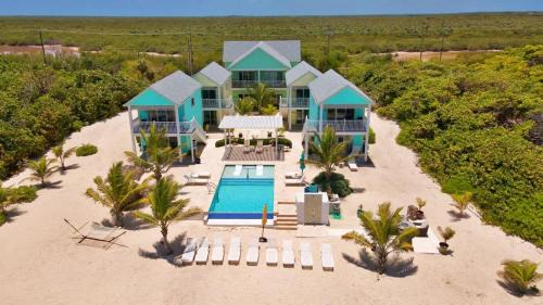 Colliers Bay House | The One Love at Cottages