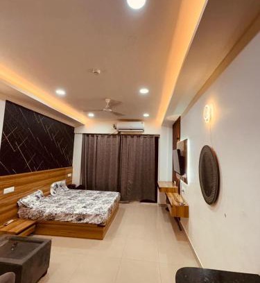 Greater Noida Apartment | The Opulent Stays