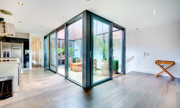 Plymouth Apartment | The Penthouse - Mills Bakery - Royal William Yard