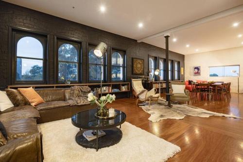 Fitzroy Apartment | The Penthouse on Gertrude St - Fitzroy