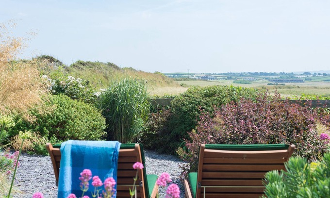 Polzeath Cottage | THE POINT, pet friendly, with a garden in Polzeath