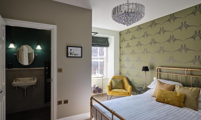Winford House | The Prince of Waterloo - Boutique Guest Rooms