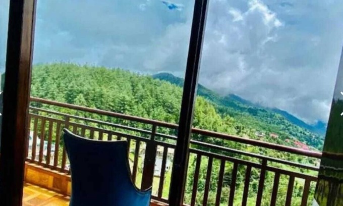 Shilon Bagh Hotel | The radiance Premium Hotel- chail kufri