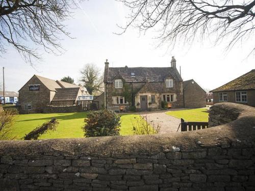 Minchinhampton Hotel | The Ragged Cot