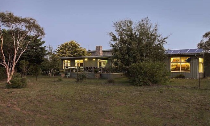 Berridale Cabin | The Range Lodge, Top of Barney's Mountain Range
