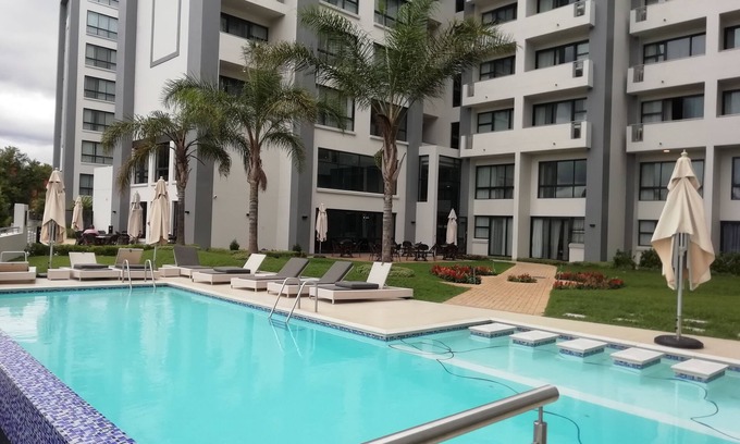 Pretoria Hotel | The Regency Apartment Hotel, Menlyn, Pretoria