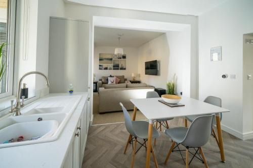 Holt Apartment | 'The Retreat' - Stylish one bedroom apartment in Holt, Norfolk