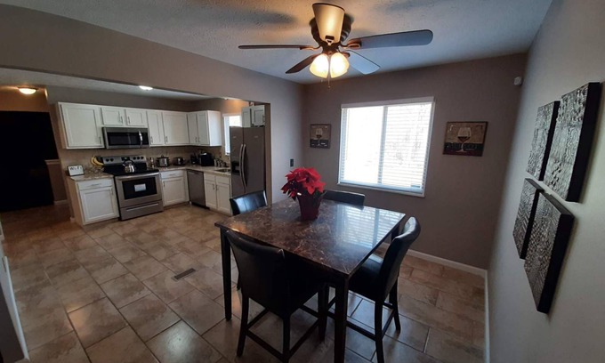 Reynoldsburg House | The Reynoldsburg Retreat