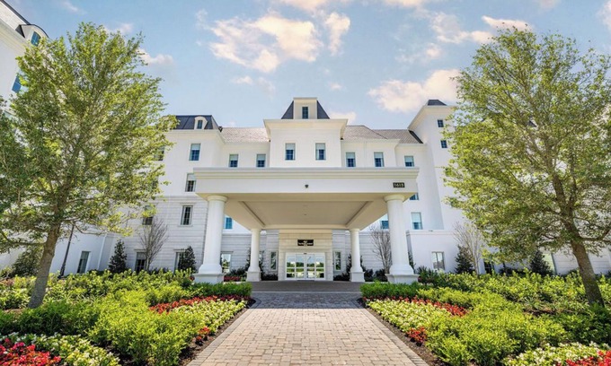 Fellowship Hotel | The Riding Academy Hotel