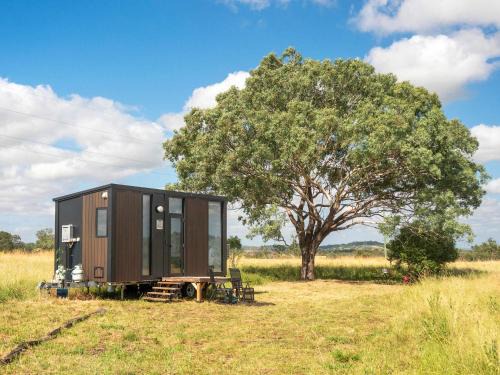 Stoneleigh House | The Rocky At Stones Throw Away by Tiny Away