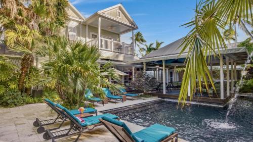 Bahama Village House | The Royal Compound by Last Key Realty