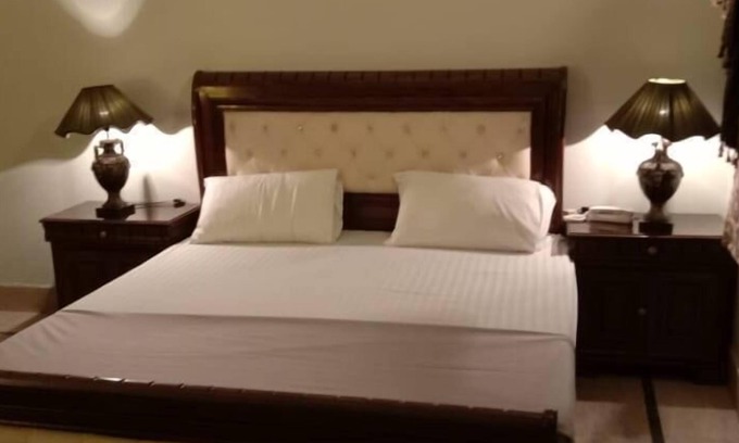 Hyderabad House | The Royal Palace Guest House