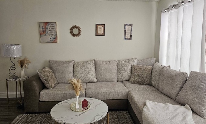 Pompano Beach Apartment | The Sample Rd Retreats