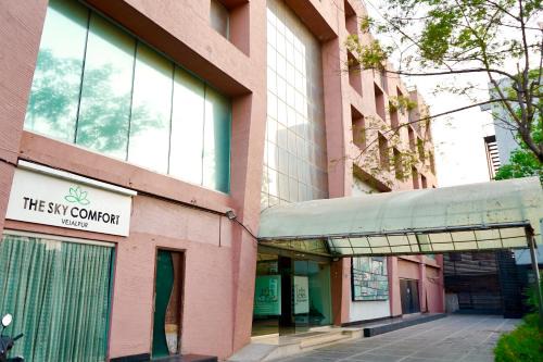 Ahmedabad Hotel | The Sky Comfort, Ahmedabad