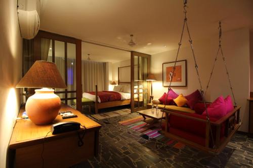 Rajkot Hotel | The Sky Imperial Aarivaa Luxury Stays