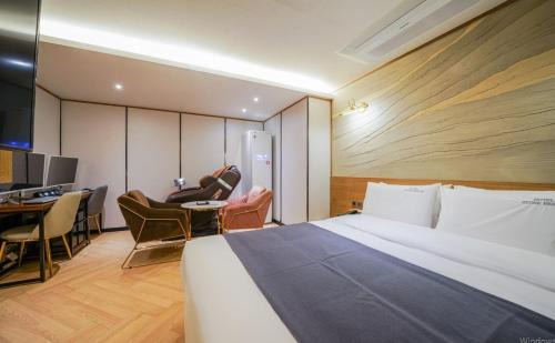 Dongnae District Hotel | The Stone Bridge Hotel Dongnae