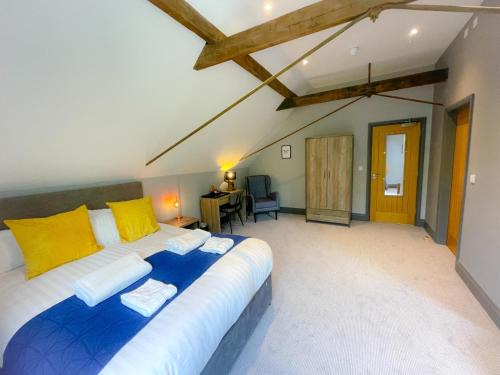 Makeney Hotel | The Strutt Arms