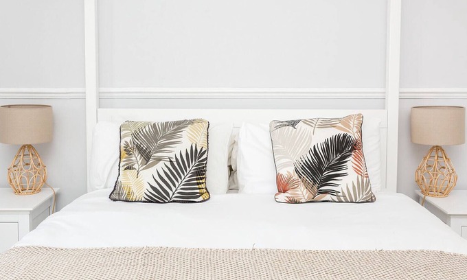 Westgate-on-Sea Condo | The Swan Apt | Sea View from Every Room | No Fees