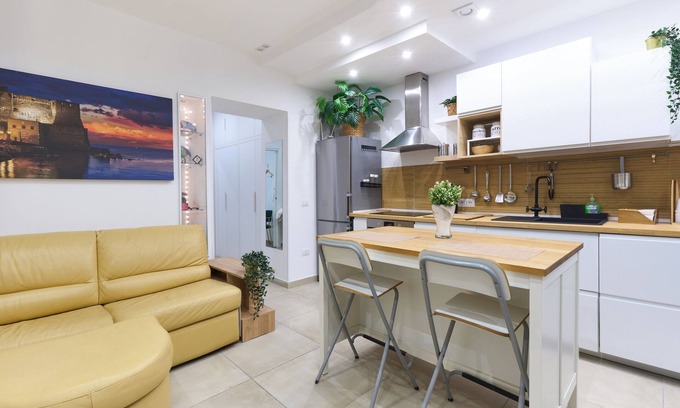 Torre del Greco Apartment | The Sweet Spot. your ideal spot! In the center of the Bay of Naples!